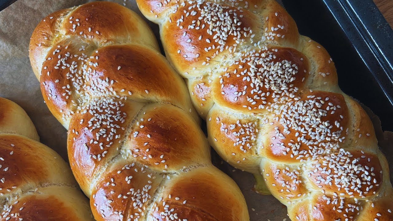 Hallot (brioches tressées) - La recette classique