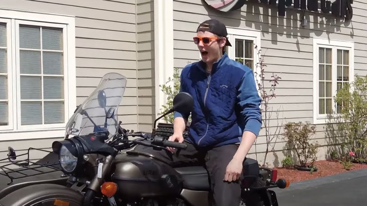 Engineer's Take on Modern Ural with 2WD