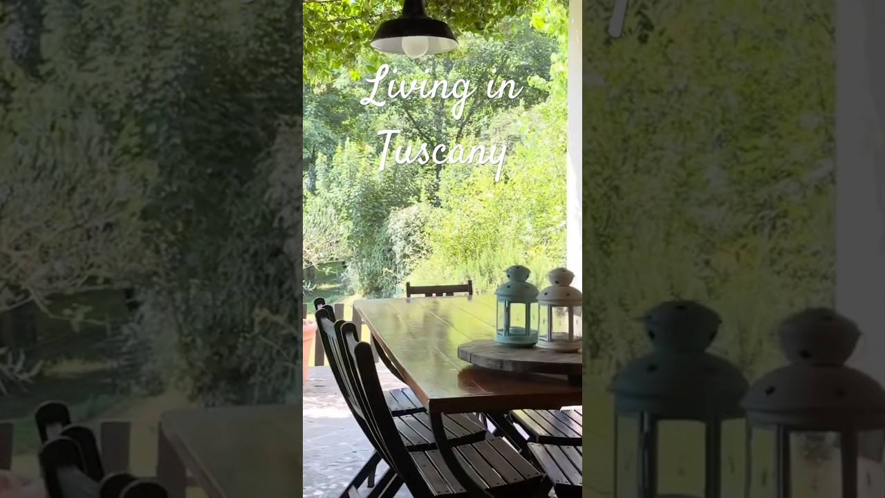For SALE in Tuscany farmhouse with pool 