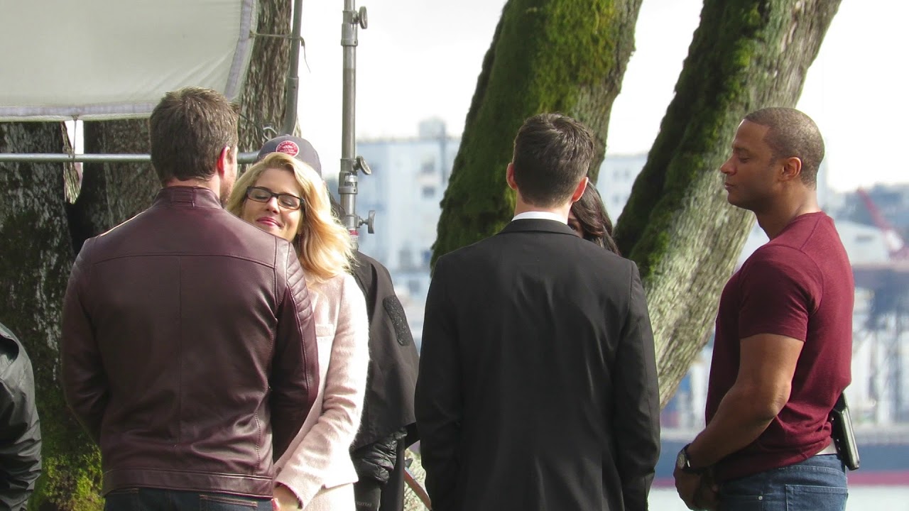 Legends Of Tomorrow shoot a double Wedding scene - Olicity & West Allen