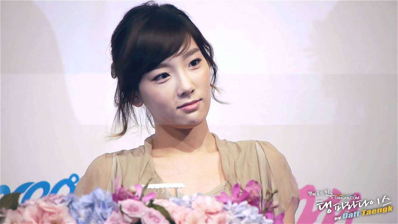 2011/08/19 한국 방문의 해 홍보대사 위촉식 태연이 직캠 by DaftTaengk