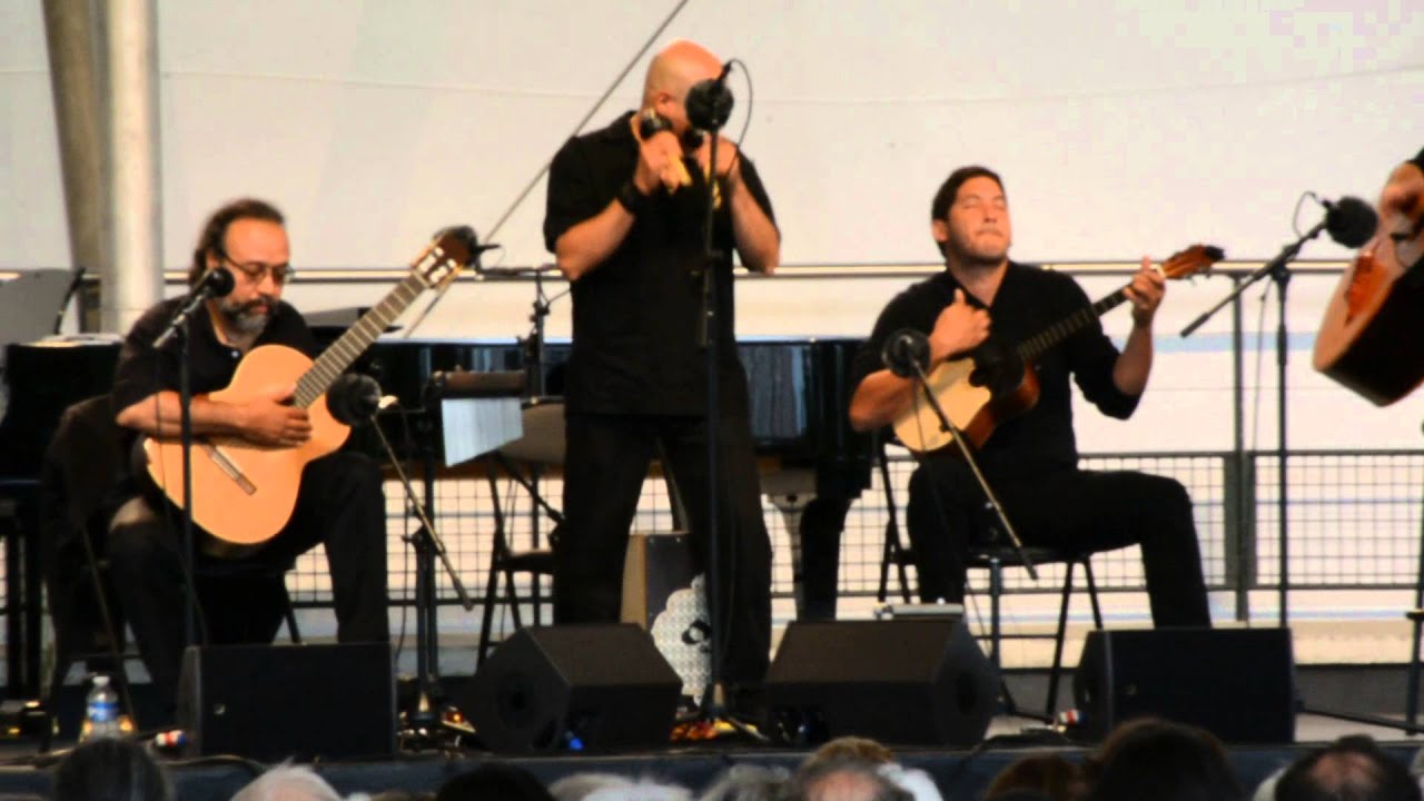 Pajarillo, Alexis Cardenas y Recoveco, Parc Floral de Paris