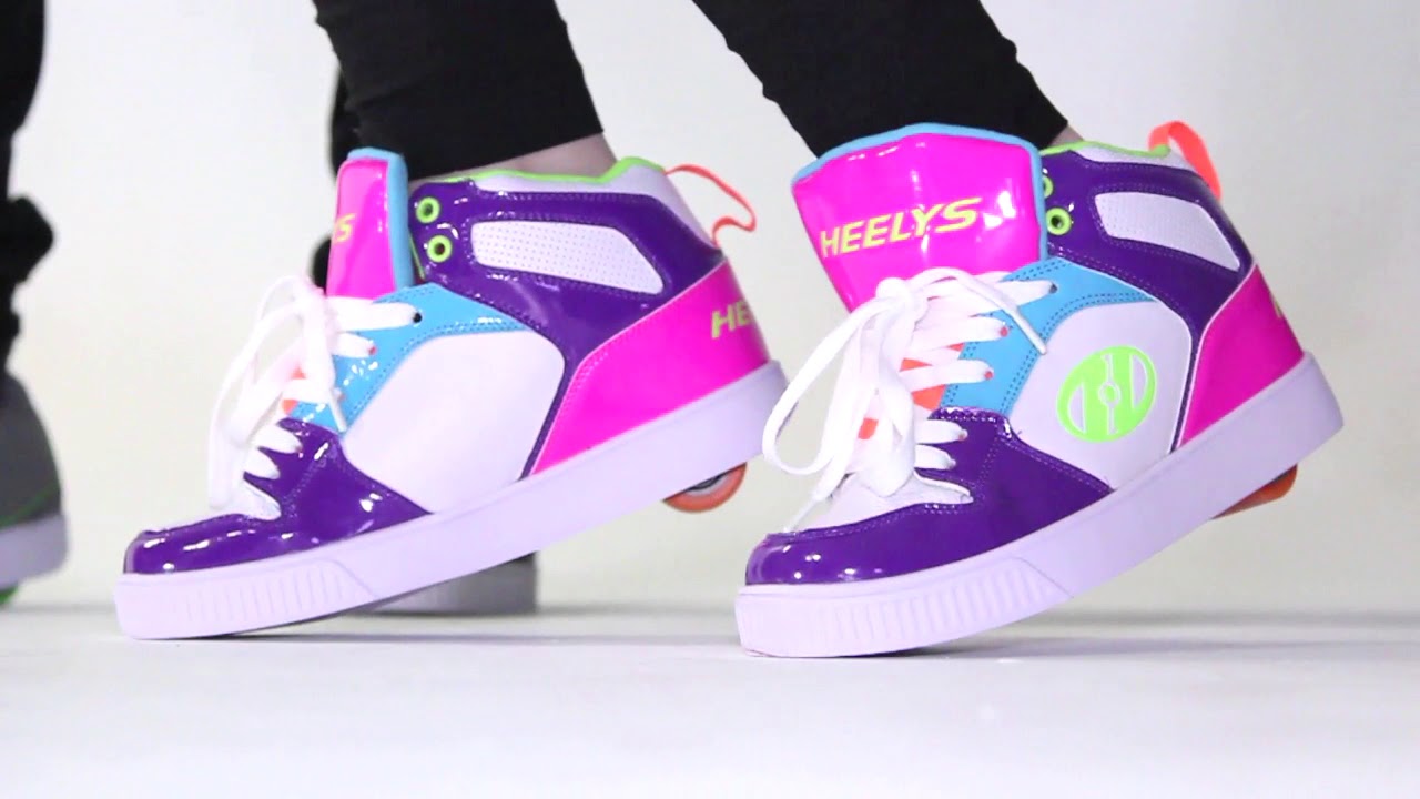 Como patinar con zapatillas con ruedas Heelys