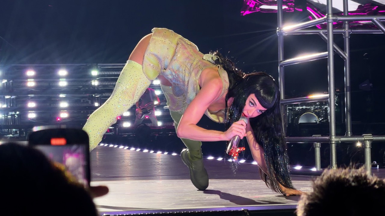 I Kissed A Girl - Katy Perry The Lifetimes Tour Japan | 2025.12.03