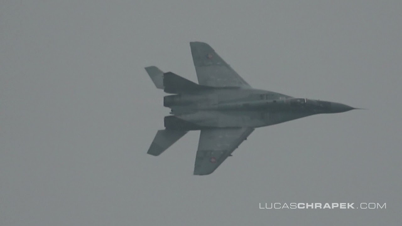 Mig-29 Fulcrum Fly-by - Dny Nato 2021