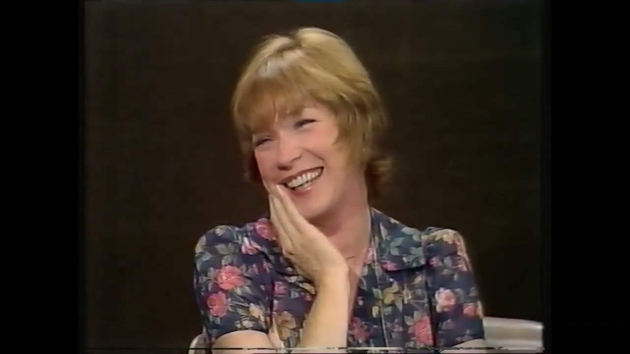 Shirley MacLaine - Interview 1975