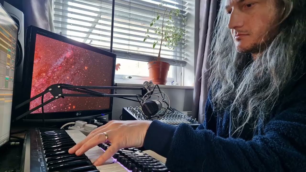 Aphex Twin - Heliosphan (cover)