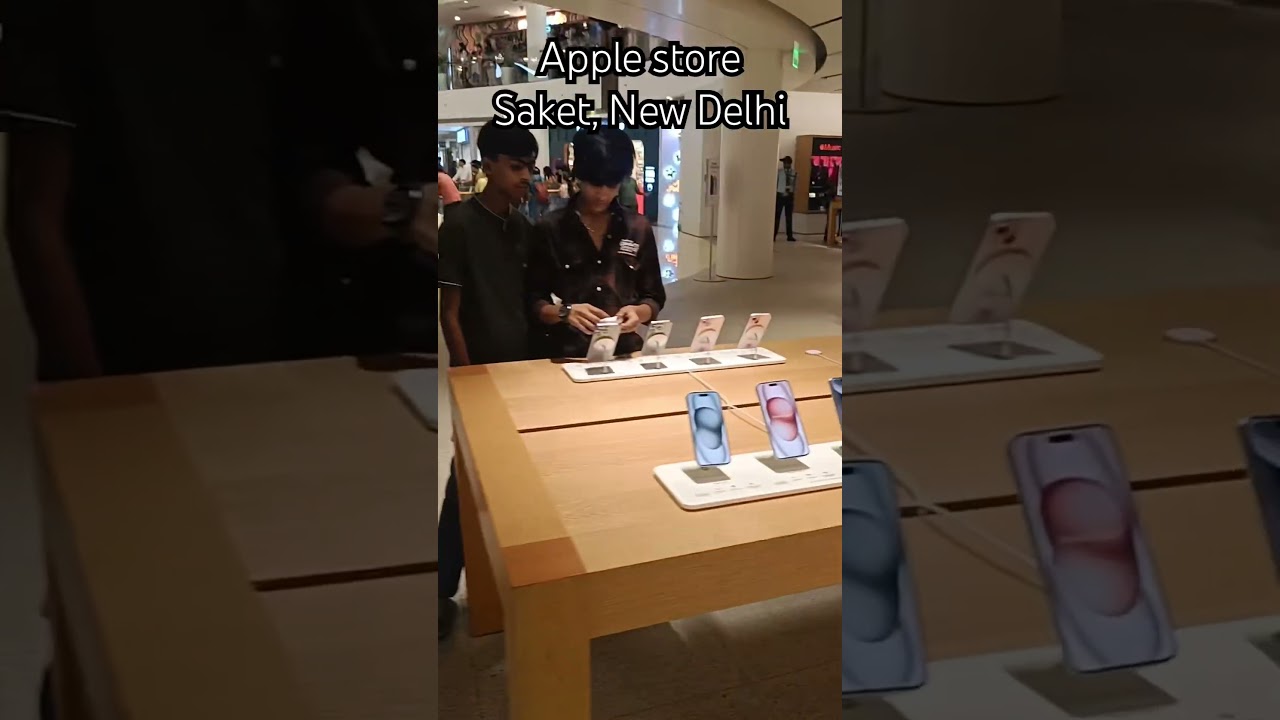 Apple store | Saket | New Delhi #apple #iphone #newdelhi