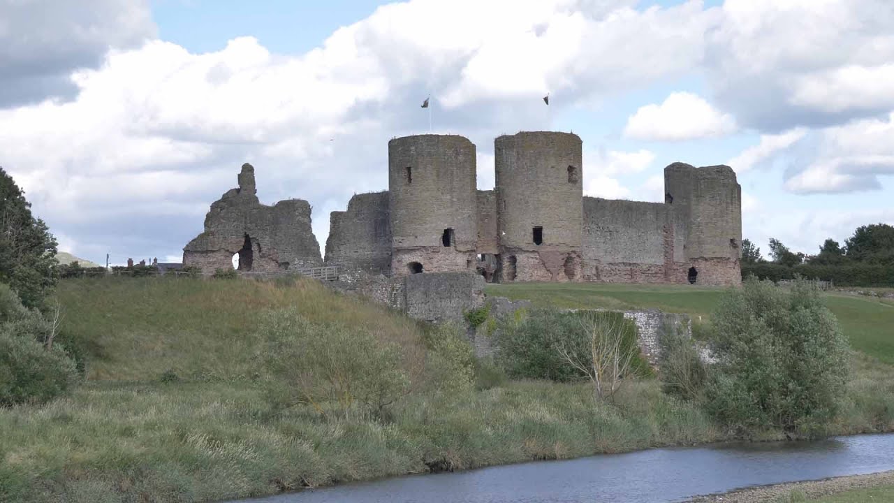 Walk around the town of Rhuddlan in North wales,