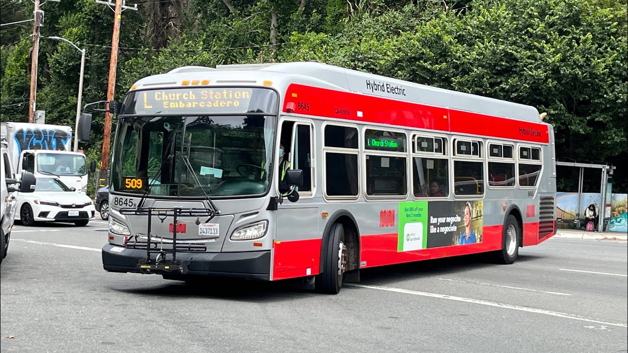 ⁴ᴷ⁶⁰ Transit Action EP38 | SF MUNI Metro Buses @ Forest Hill Station (Twin Peaks Tunnel Closure)