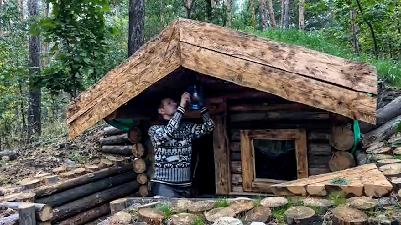 I Built a Hidden Underground Shelter and Lived Alone in the Forest