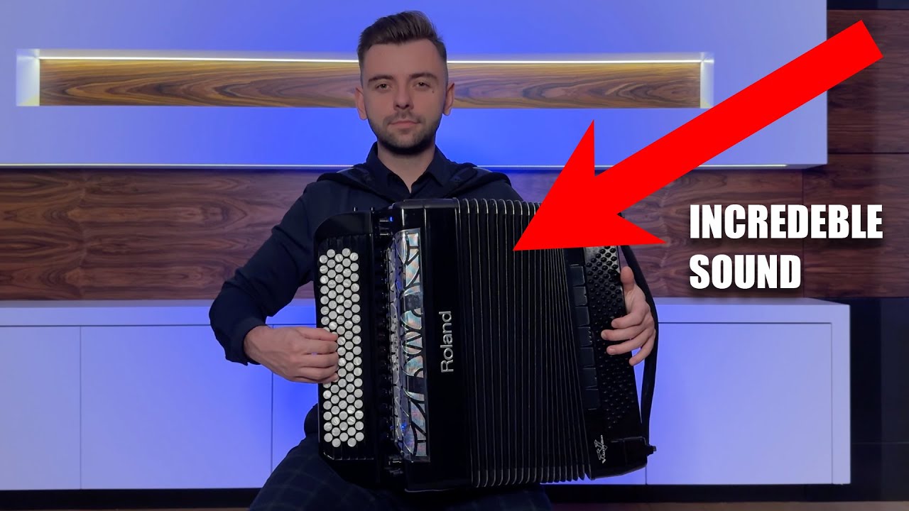 DIGITAL ACCORDION ROLAND FR-8XB SOUNDS LIKE A REAL ORGAN!!!