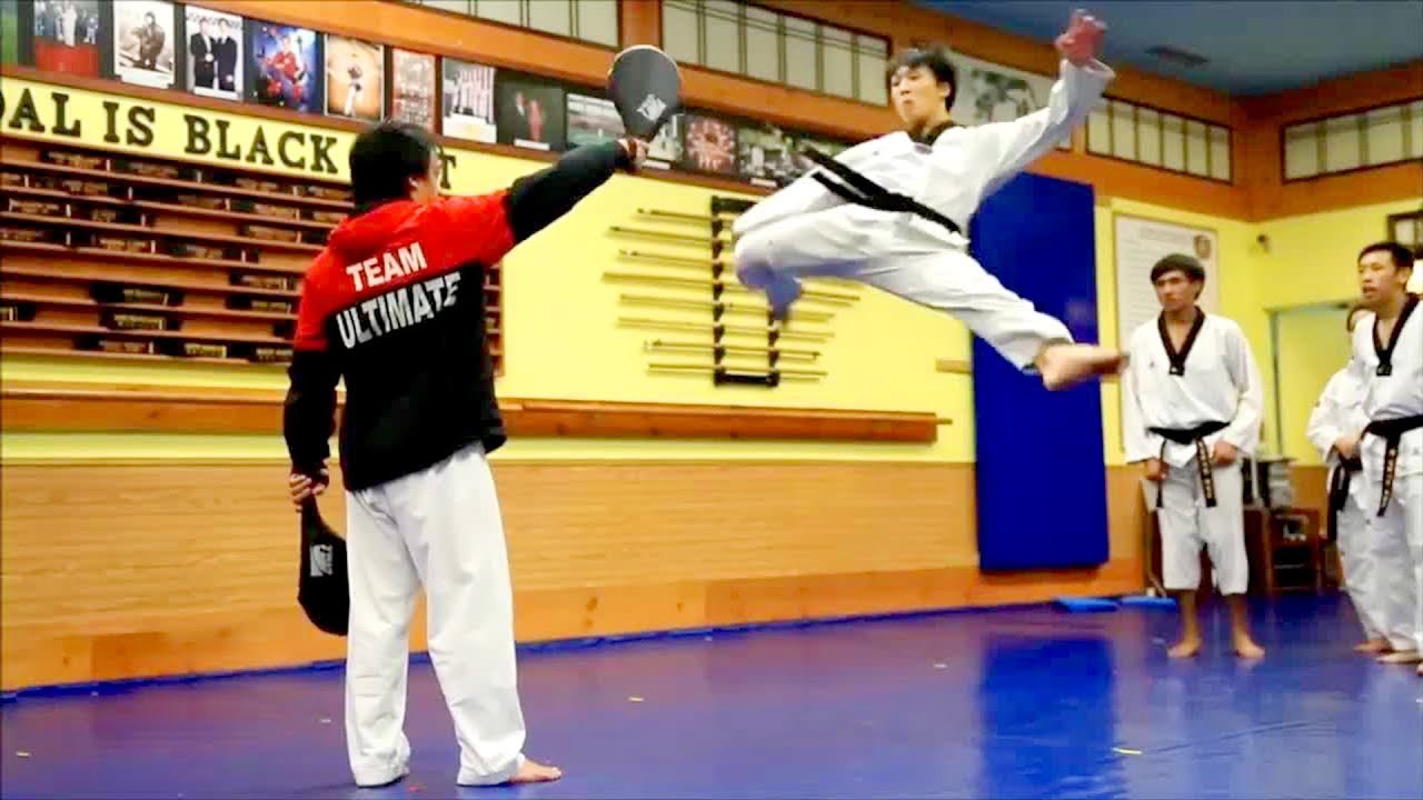 Taekwondo 360° 540° 720° Kicks & Backflips | Epic Martial Arts Demo