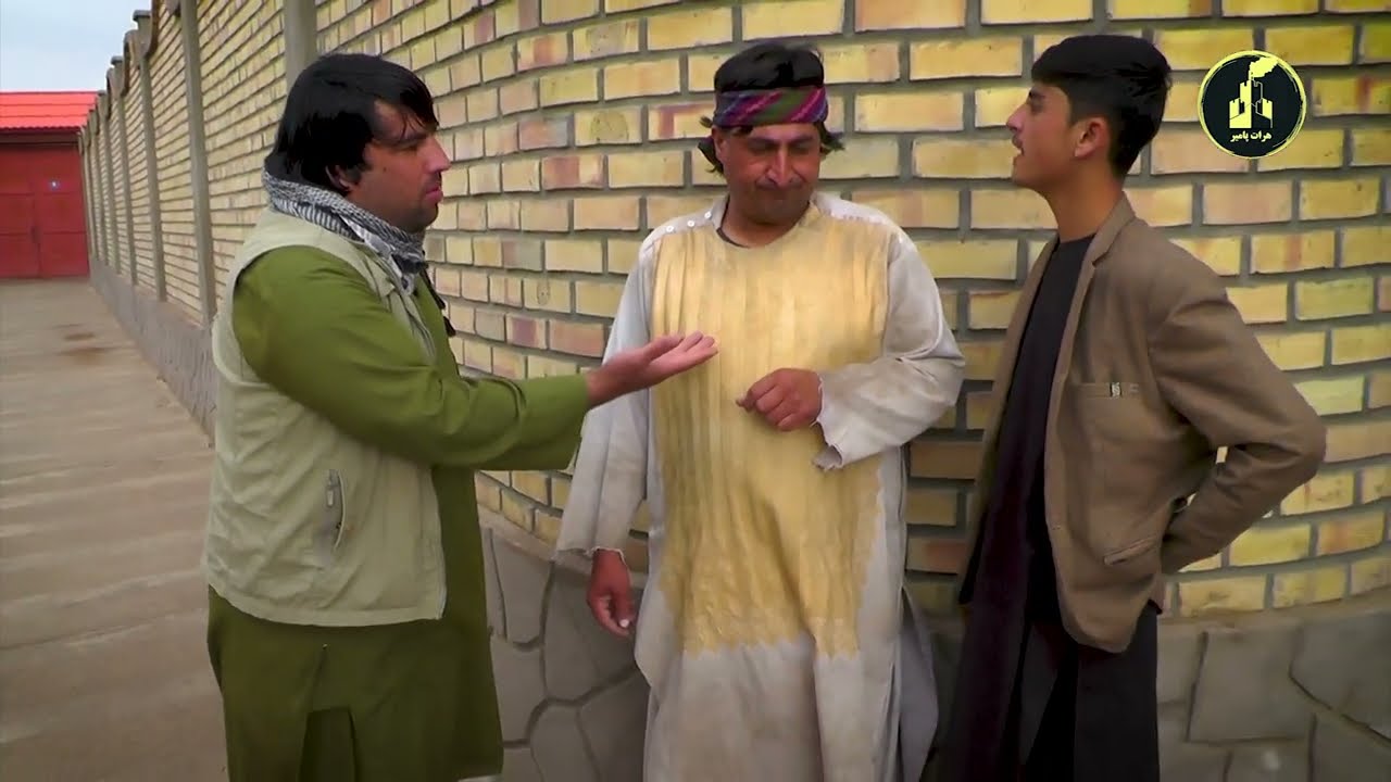 گیلک به خنجر زده دختر سردار