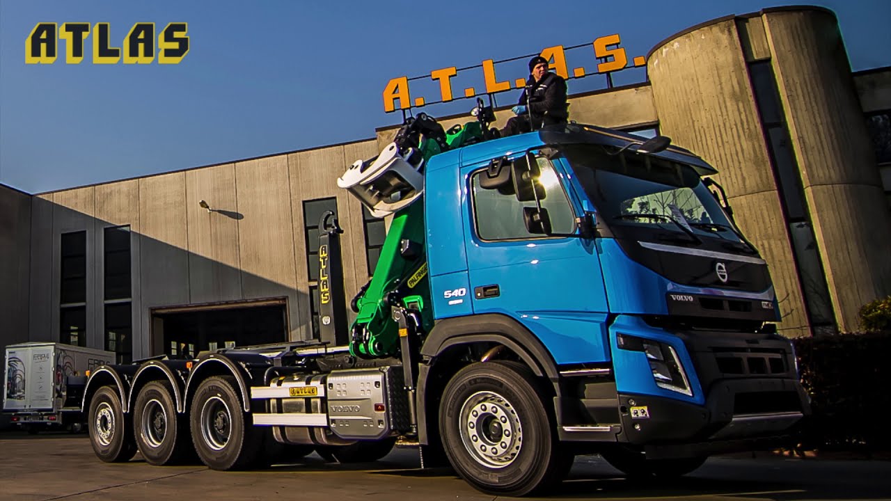 EPSILON PALFINGER Q150Z95TR e SCARRABILE TAM T26 su VOLVO FMX 540 da ATLAS ALLESTIMENTI
