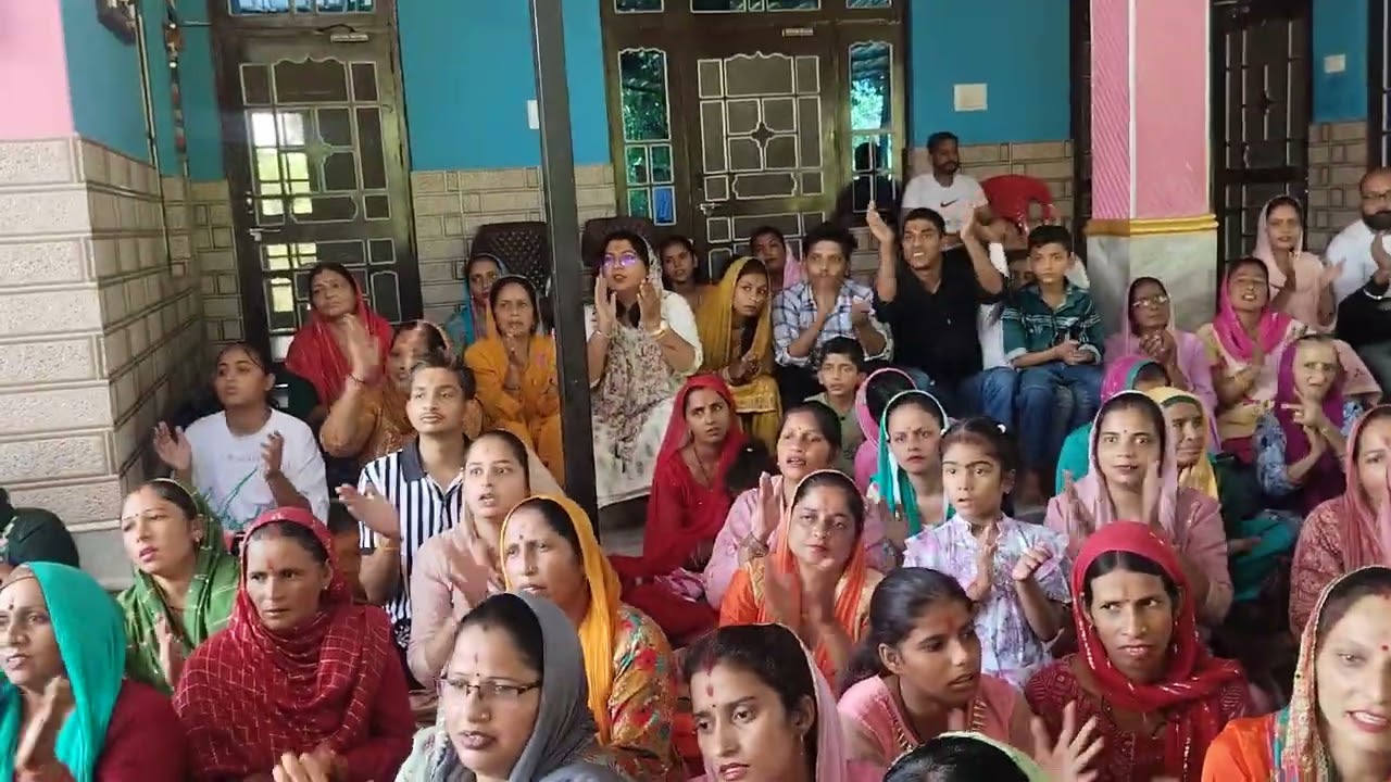Bahut sunder bajan jai maa dhardi Jawalamukhi