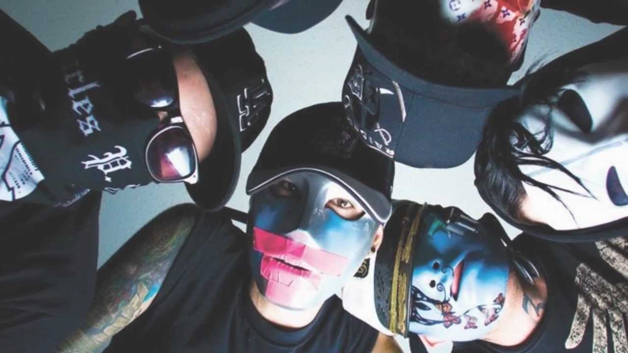 Hollywood Undead - Dead In Ditches (Explicit) (HD)
