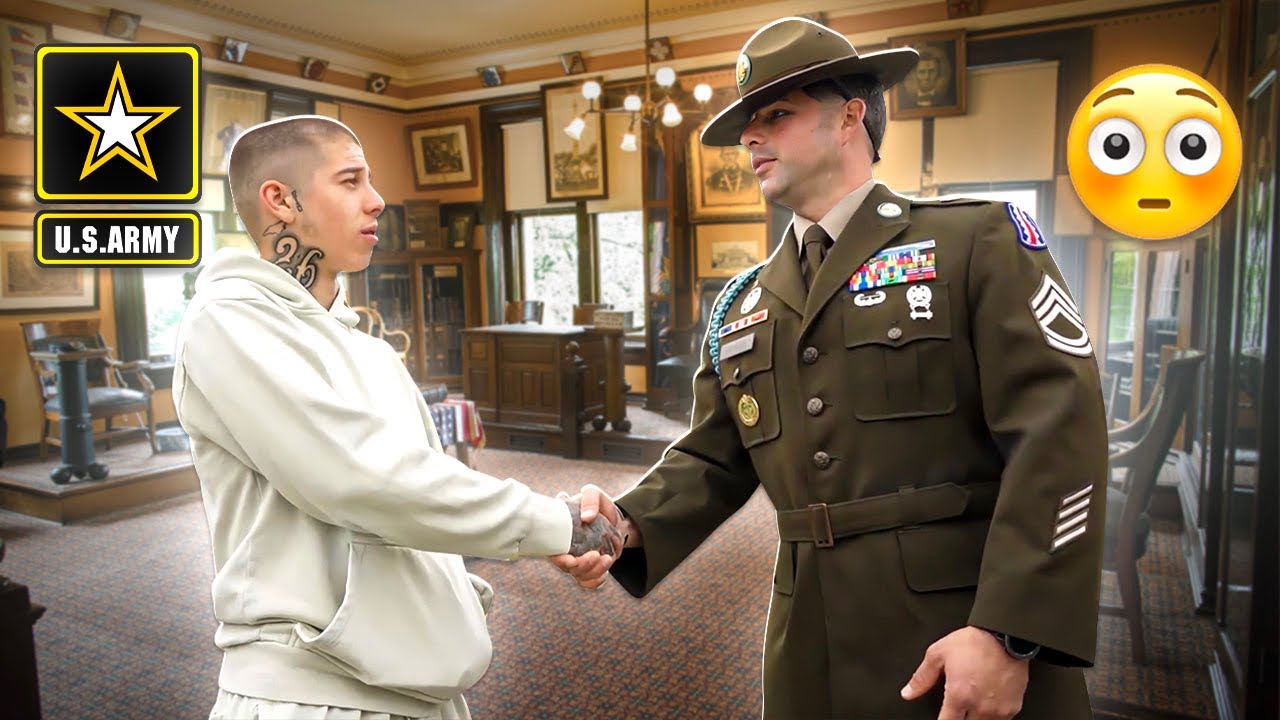 I Tried The Army For A Day 😳🇺🇸