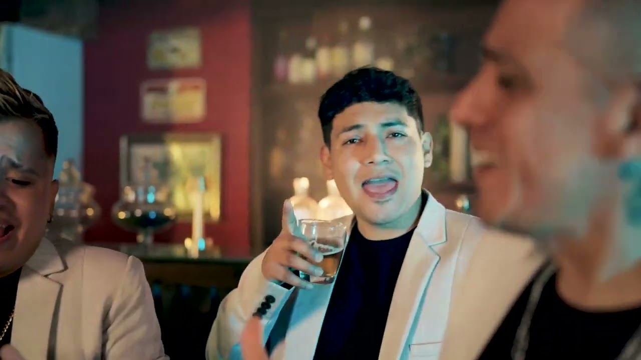 Los Ecos - Esp&eacute;rame (Video Oficial)