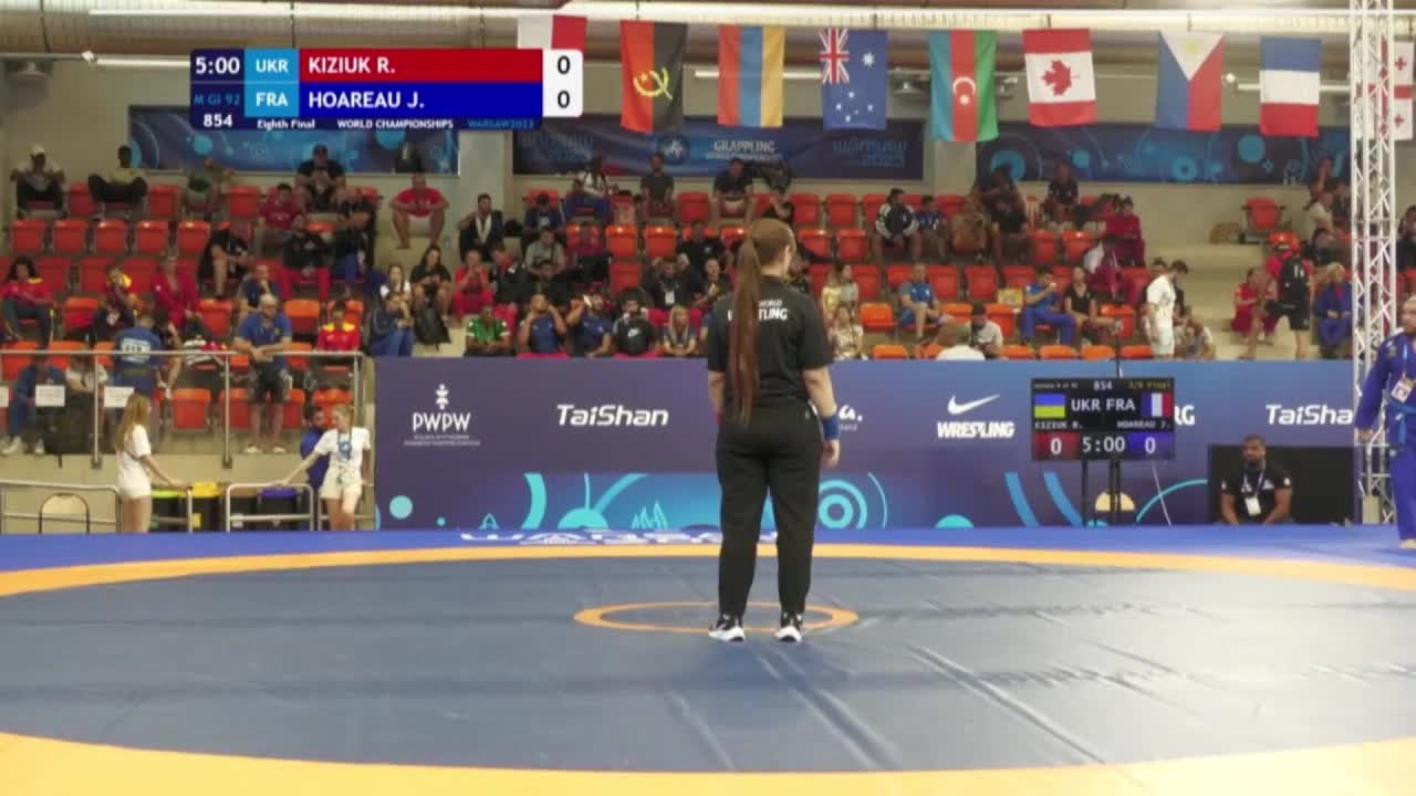 Eighth Final • M Gi 92Kg • Roman KIZIUK (UKR) vs. Jonas HOAREAU (FRA)