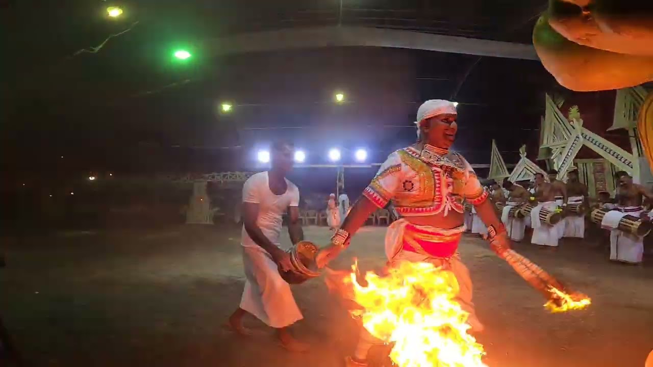 පියා සහ පුතා (මහි සහ සදෙව්)