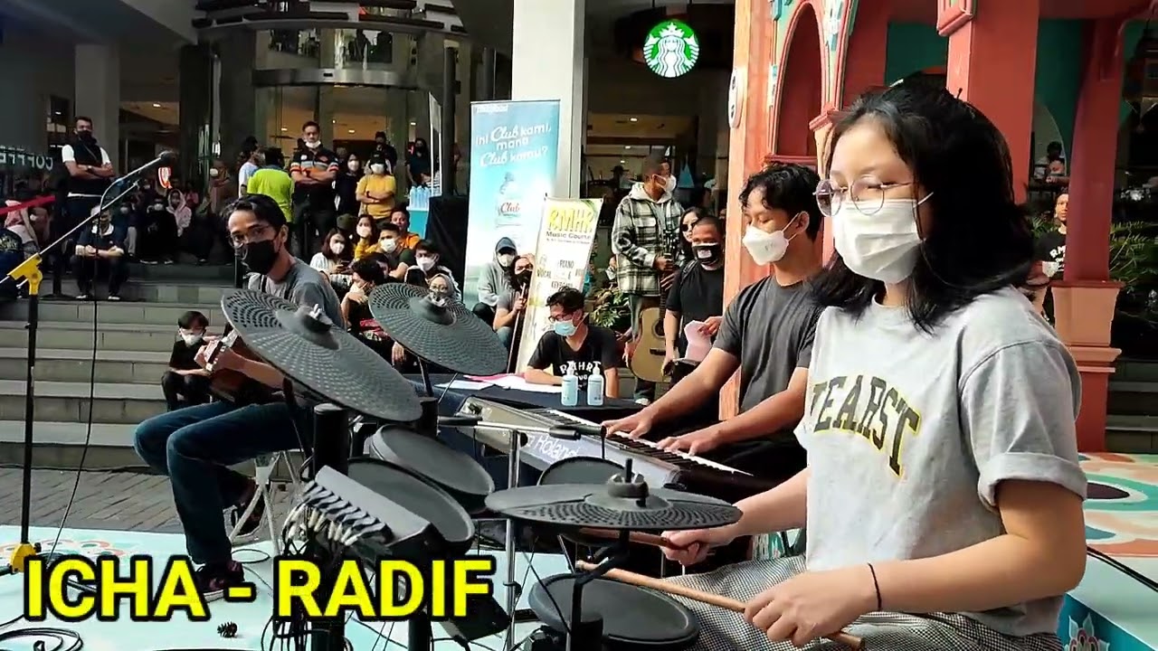 RMHR CONCERT AT CIWALK BANDUNG