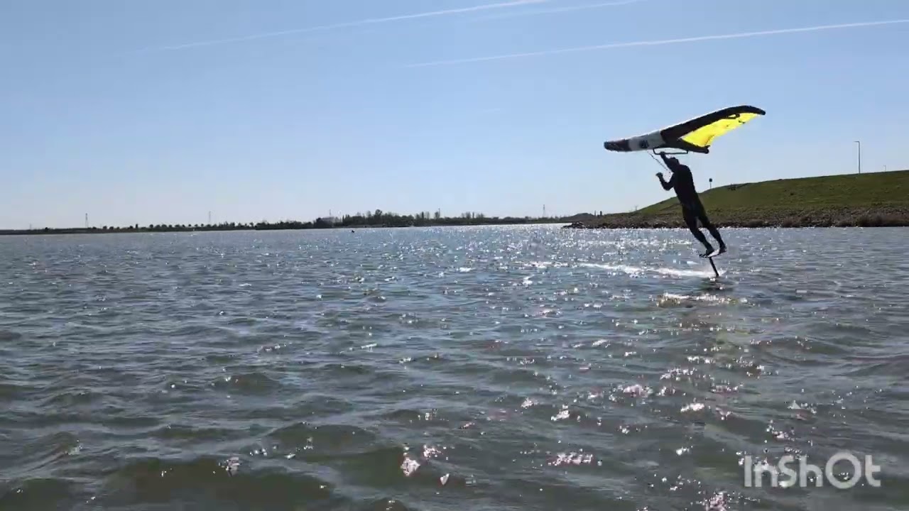 Wingfoiling 5L 80 cm Sinker Board! Dockstart