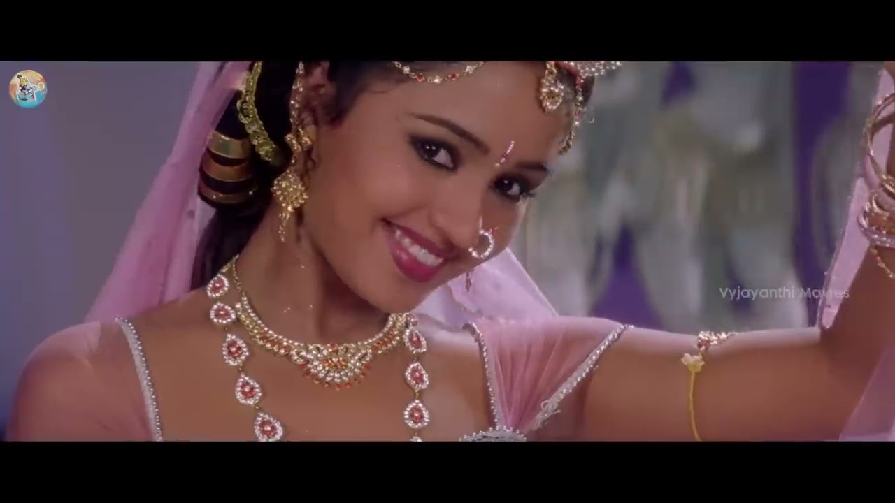 Okariki Okarai Video Song | Student No.1 | Jr NTR | MM Keeravaani | SS Rajamouli |Vyjayanthi Movies
