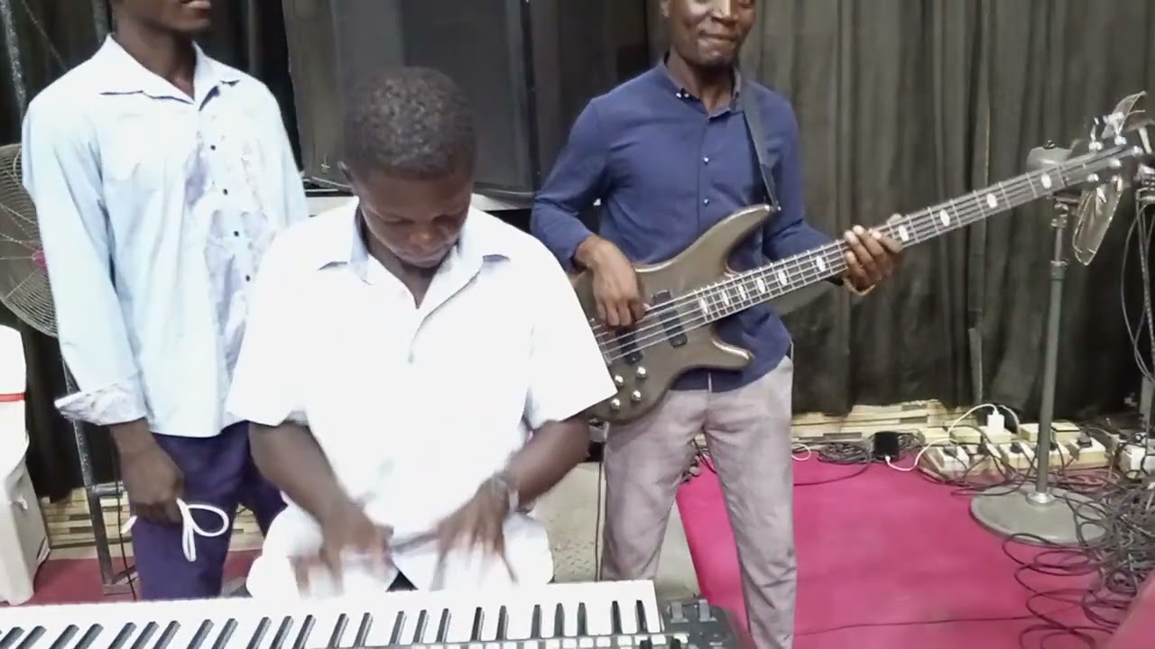 Rehearsals we made a hot 🔥 combo 🔥🔥 @chikah @ music #jalingomusic