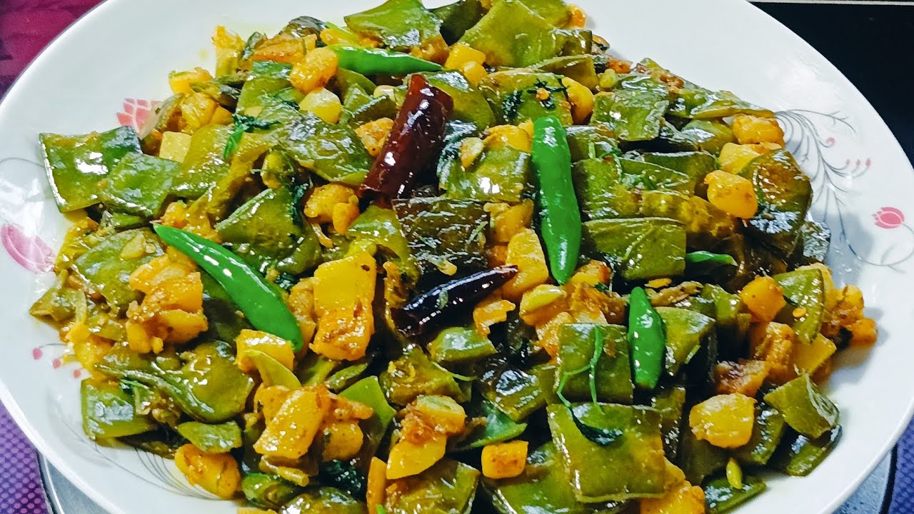 সবচেয়ে মজার নতুন সিম আলু ভাজি গরম ভাতের সাথে চেটেপুটে খাবে সবাই/Shim alu vaji racipe Bangla/