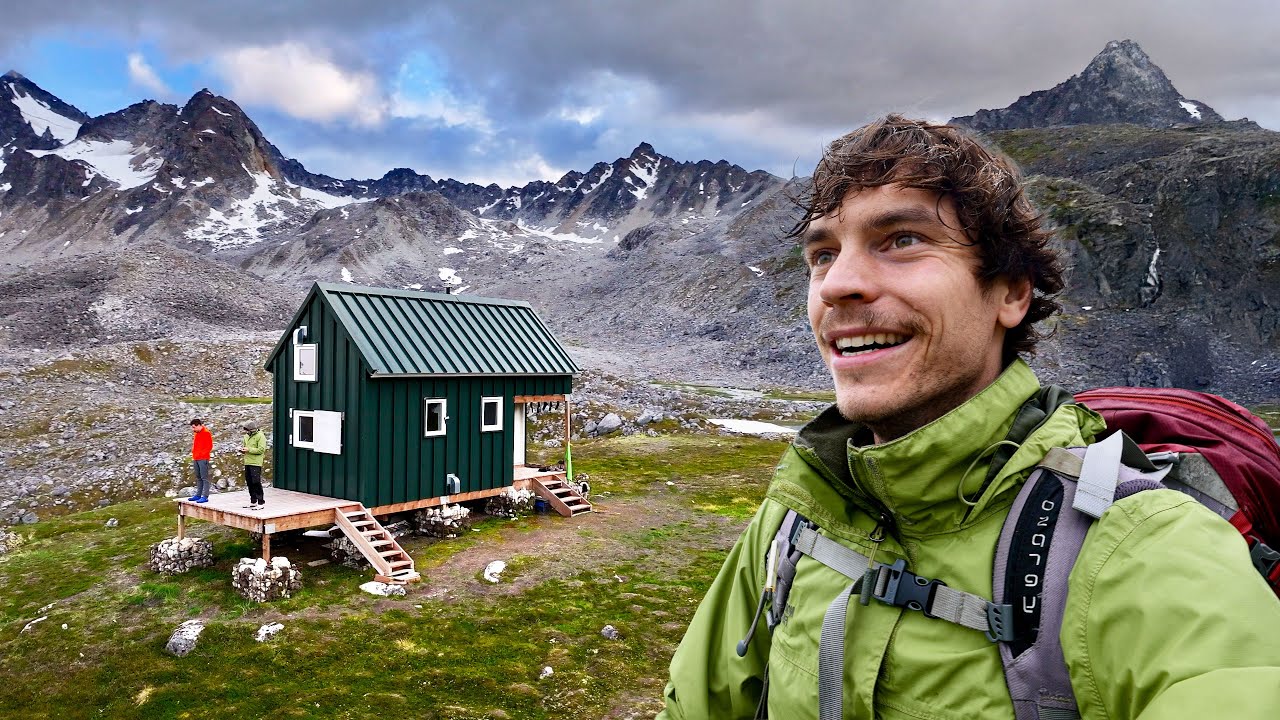 4 Day Hut to Hut Mountain Traverse // The Super Bomber Traverse!
