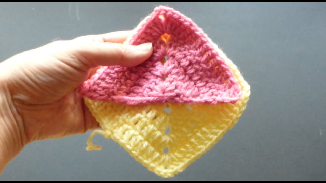 CROCHET ALONG - Granny Triangles 4 Diagonal Layout (4Right Handed)