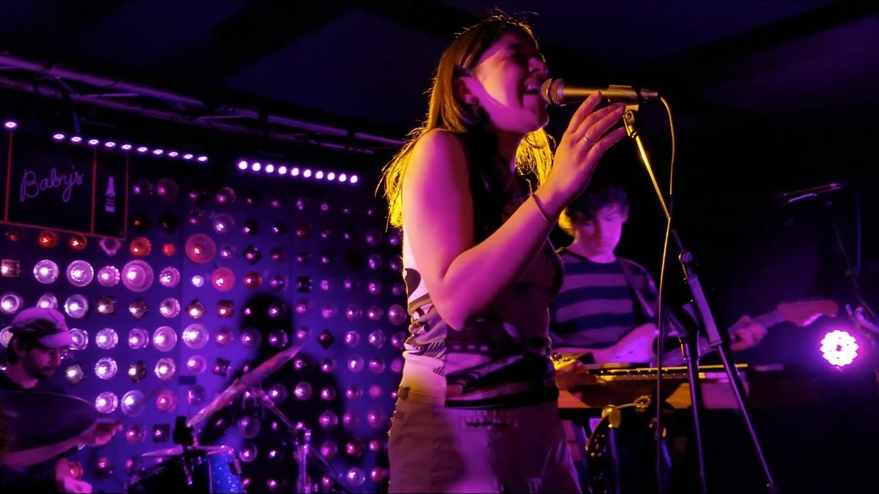 Starcleaner Reunion live at Baby's All Right - Birds on Power Lines (Live)