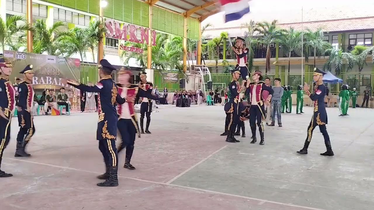 KEMBALI KE ASAL | PENAMPILAN PASKIBRA SMKN 12 SURABAYA TIM B RAIH JUARA UTAMA 2 DI LKBB GARABAKTIS4