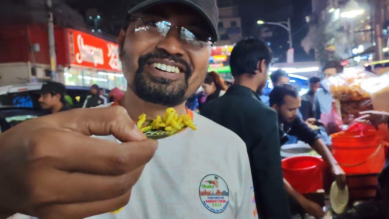 উত্তরা BNS এর ভাইরাল ঝালমুড়ি | এখানেই খাব | #food #feed #jhalmuri #streetfood #foodhub 