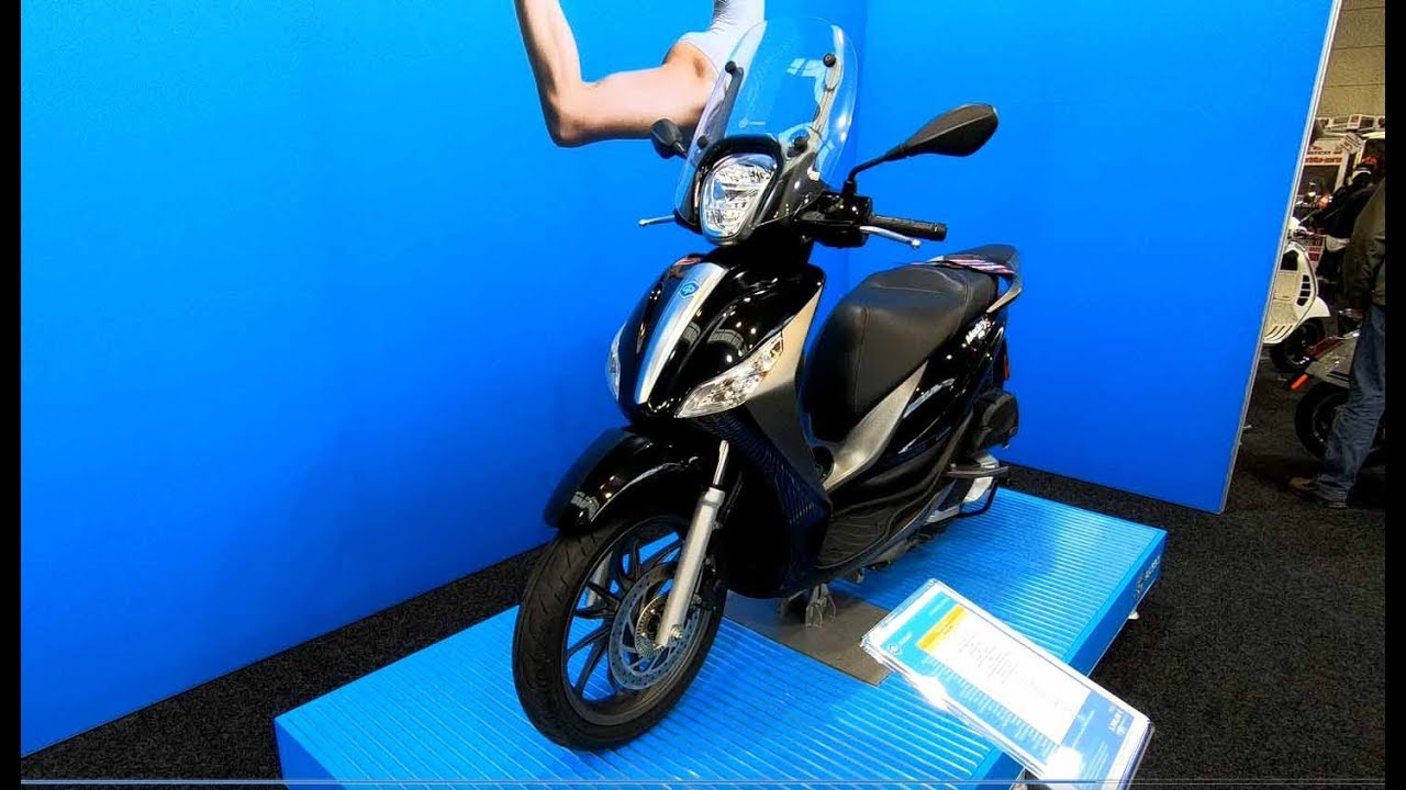 PIAGGIO MEDLEY S 125 I-GET SPORT ABS SCOOTER WALKAROUND