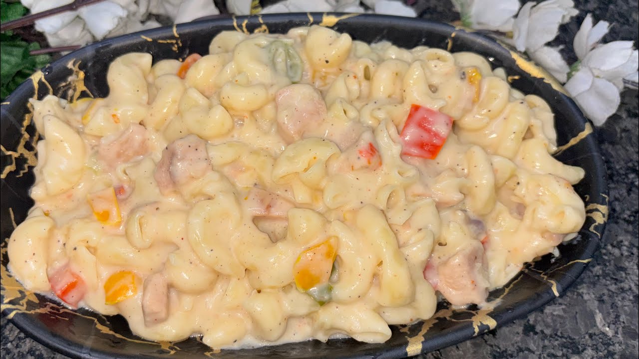 Creamy White Sauce pasta in 15 Minutes | No Oven Needed | Chicken White Sauce Macaroni 😍