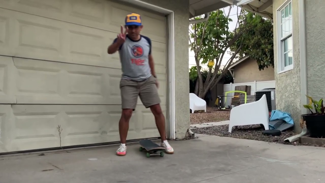 beginner ollie + 7 y.o. cameraman! #skateboarding