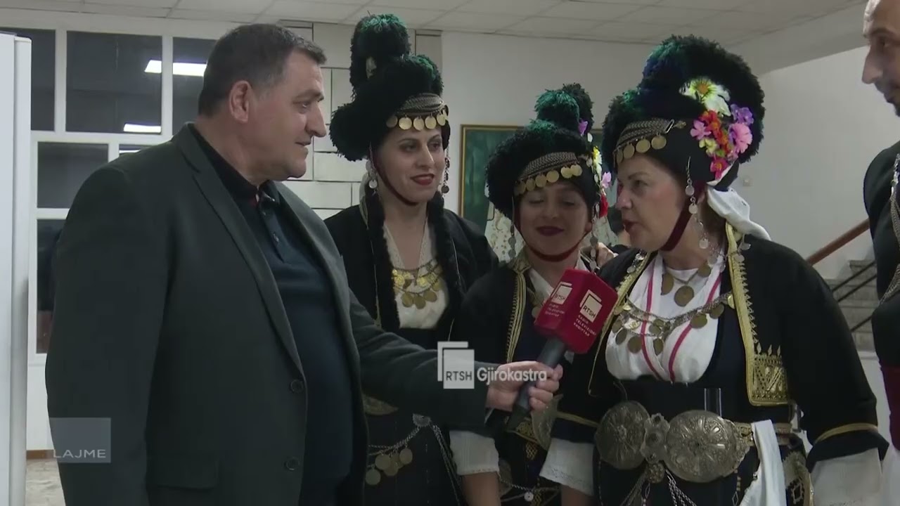 DROPULLI ÇEL FESTIMET PËR FESTËN KOMBËTARE TË GREQISË