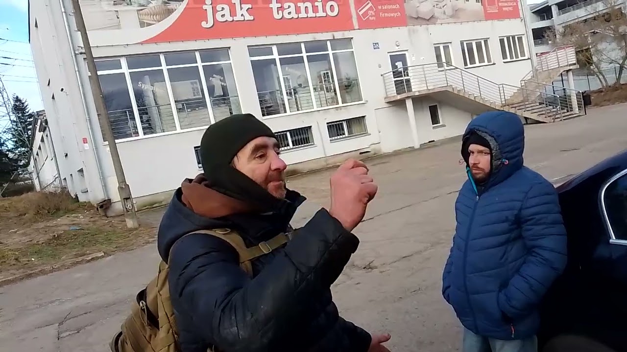 Bezdomni odwiedziny widz&oacute;w