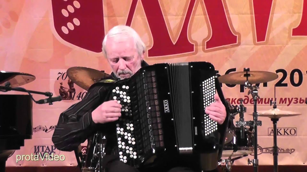 В. Черников. Воронежский ковбой. Исп. А. Скляров