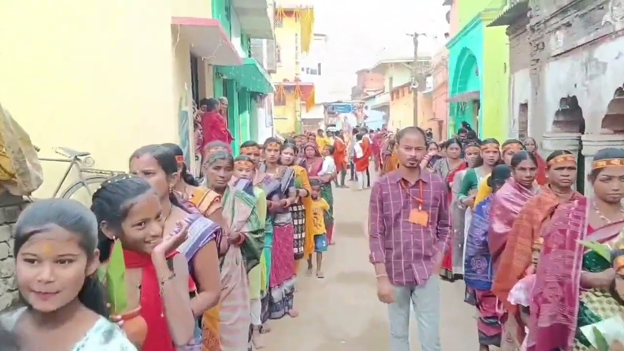 କଳସ ଶୋଭାଯାତ୍ରା ରାମ ମନ୍ଦିର ପ୍ରତିଷ୍ଠା, ଗ୍ରାମ-ତୁଳଣ୍ଡି   ବ୍ଳକ- ବରପାଲି  ଜିଲ୍ଲା -ବରଗଡ   ଜୟ ଶ୍ରୀ ରାମ 🙏