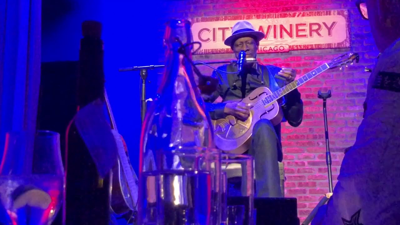 Keb Mo - Folsom Prison Blues - City Winery Chicago 4/26/18