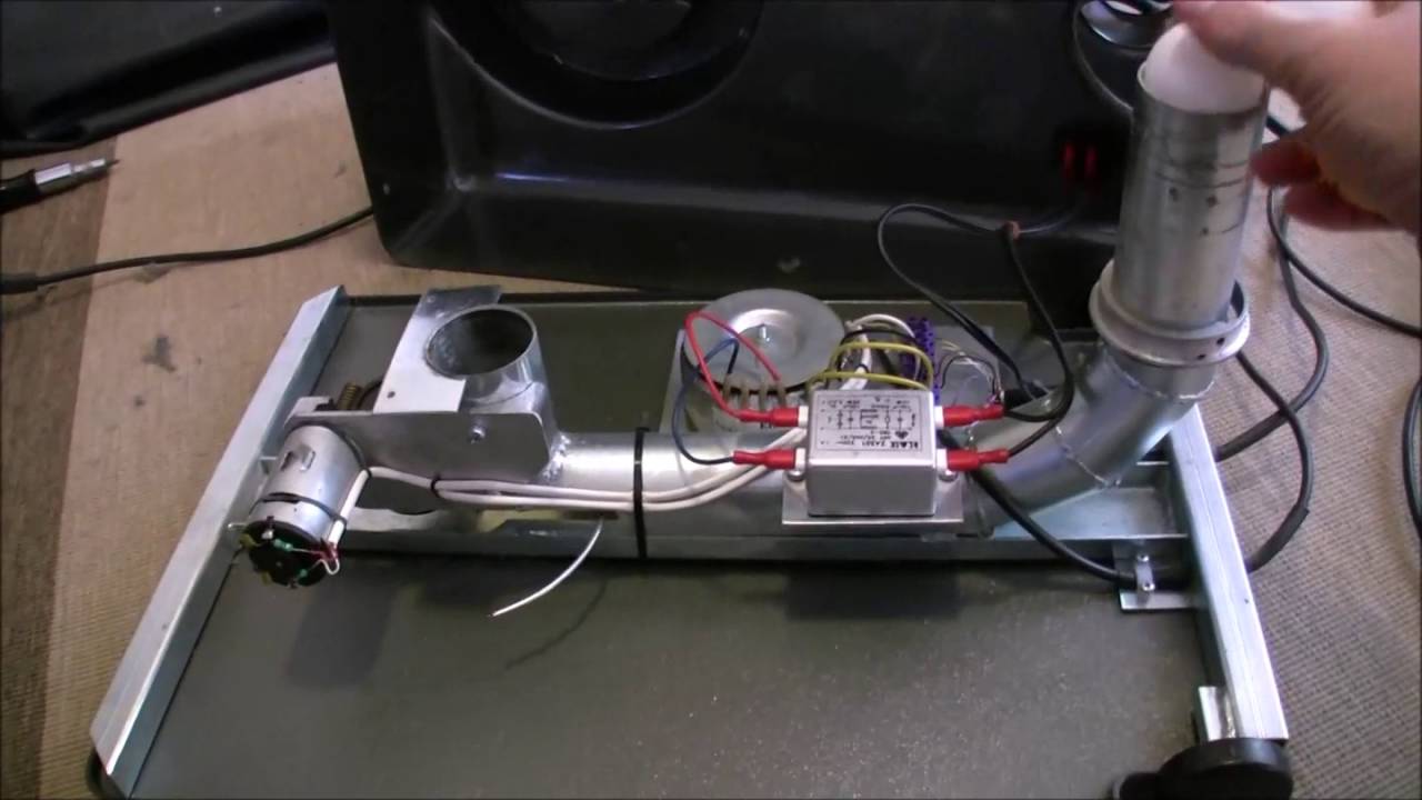 Inside a Butterfly Amicus 3000 Table Tennis Robot