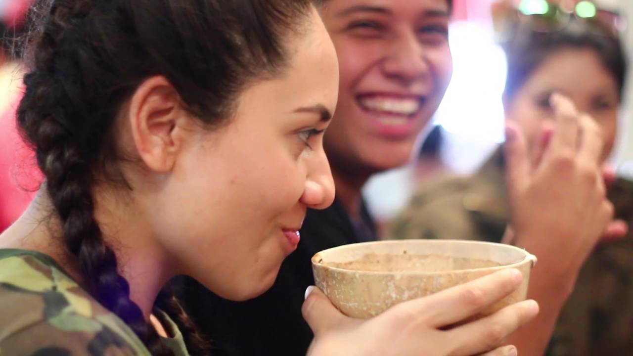 El Reggaeton del Pozol (Mauricio Cuevas y DJ ROPEG) / The Monsters