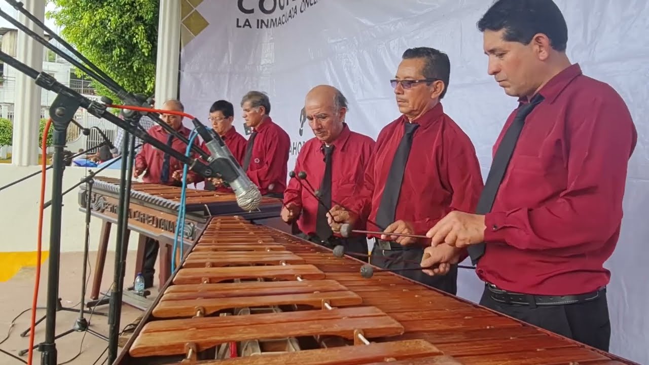 Marimba Estrella Carmelitana. Fiesta de la Asunción en Jacaltenango 2023