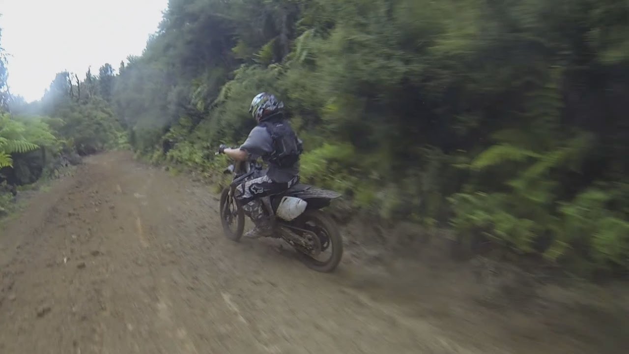 CRF450R RIPPING RUTS