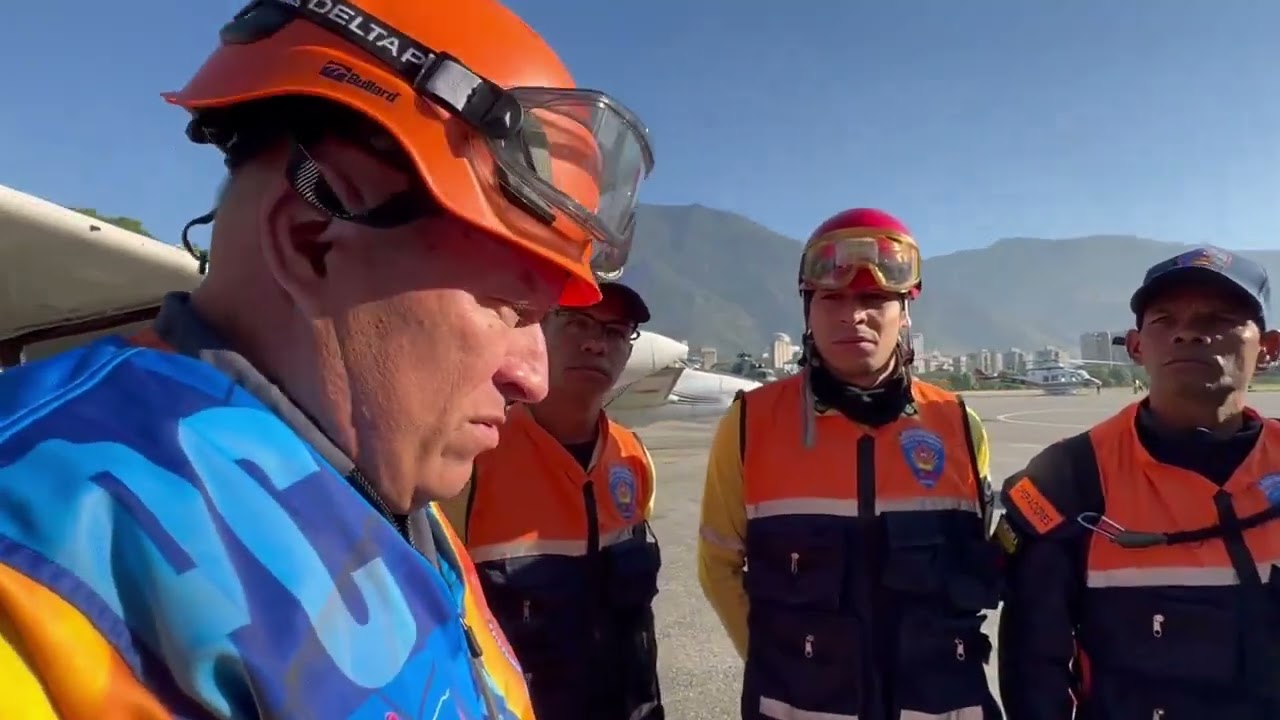 Fuerza de Tarea Humanitaria Sim&oacute;n Bol&iacute;var rumbo a la mina Bulla Loca en el estado Bol&iacute;var