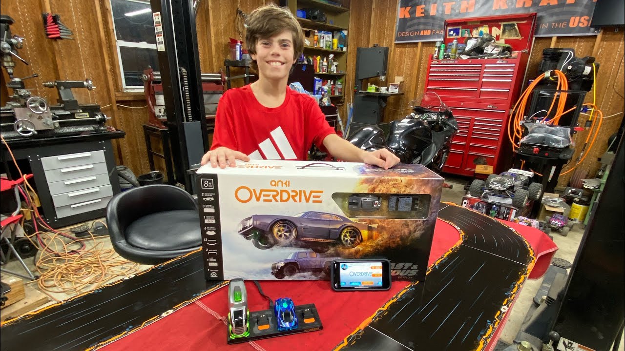 Anki Overdrive with DIY car battery replacement and game play