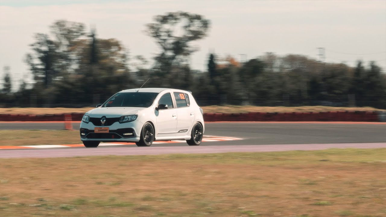 Por culpa de Toyota se compró un Renault | Track Day Argentina